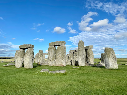 A picture of the rocks at StoneHenge